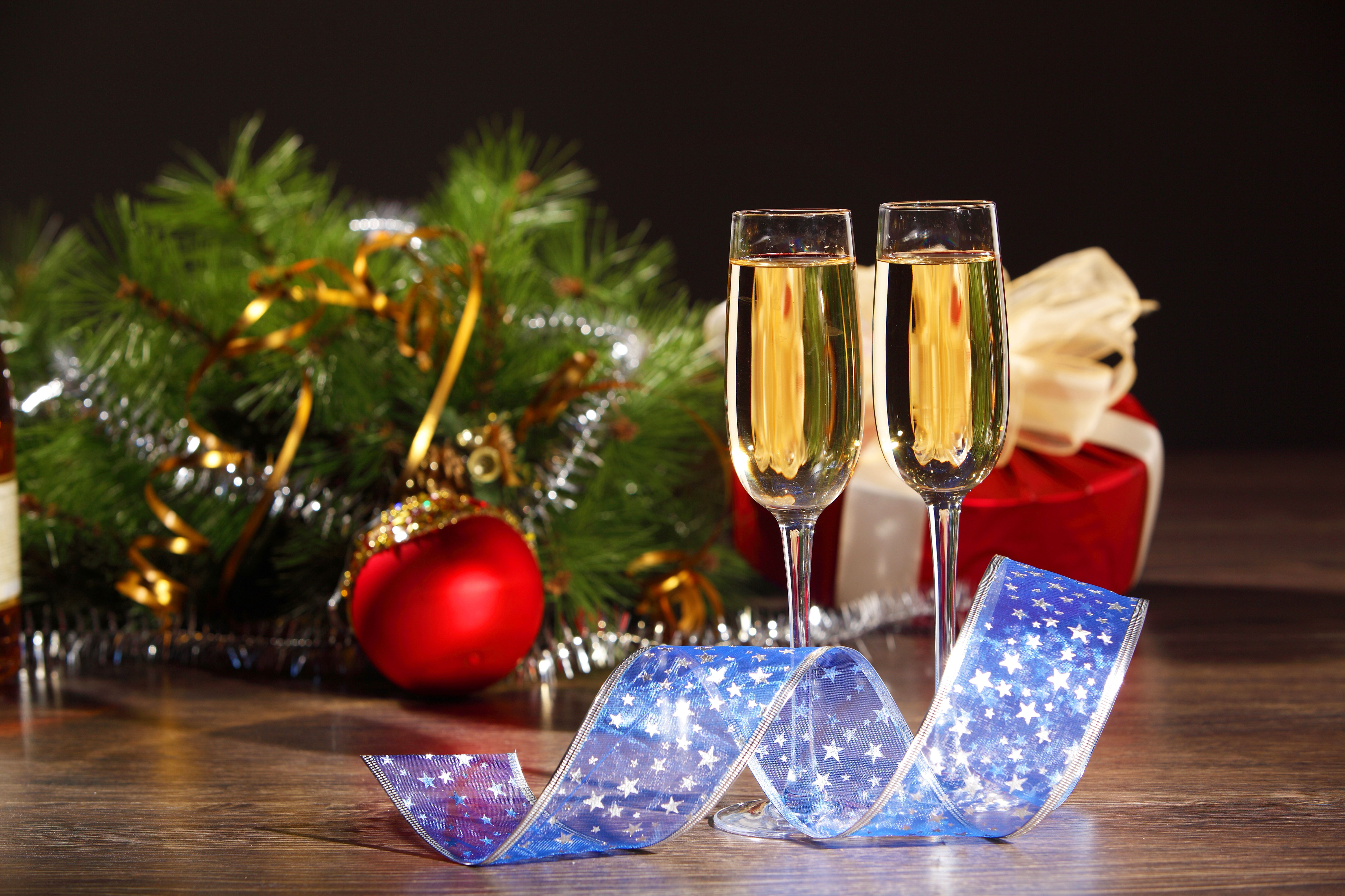 Pictures Christmas Sparkling wine Ribbon Stemware Holidays 6000x4000 New year Champagne