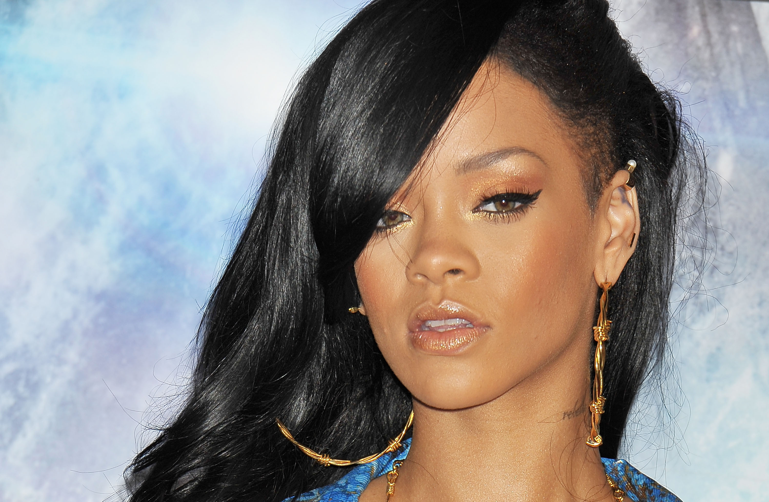 Rihanna jeune femme, jeunes femmes Musique Célébrités Filles