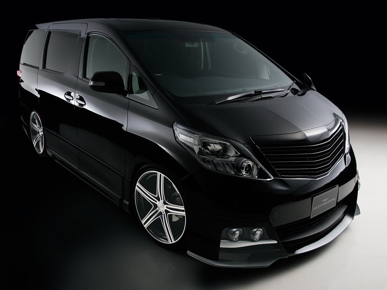 Картинка Toyota Alphard Автомобили