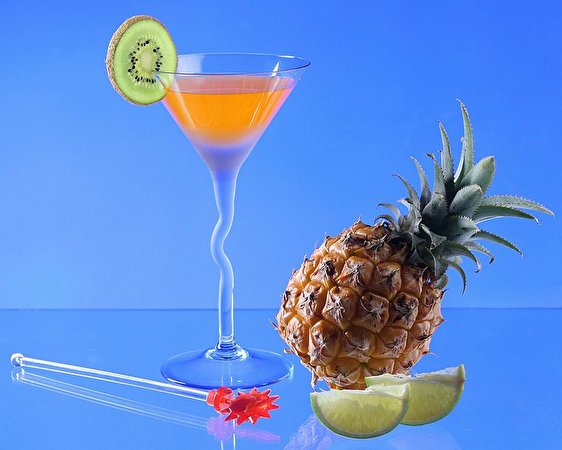 Immagini Ananas Frutta Cocktail alimento bevanda 562x450 Cibo Bevande