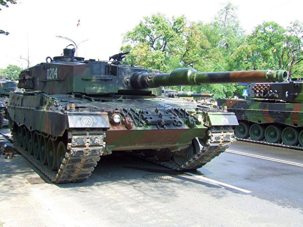 Wallpaper Army Tanks Leopard 2A4 Leopard 2 600x450 military tank