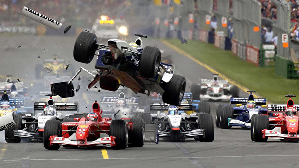 Фотография авария Формула 1 спортивные 600x337 Спорт спортивная спортивный