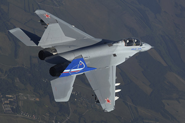 Bakgrunnsbilder til skrivebordet MiG-35 Jagerfly Et fly Luftfart 600x398