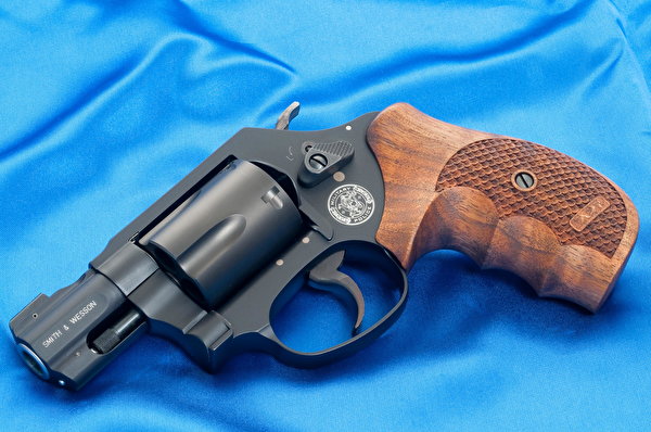 Foto Pistole Rivoltella Smith & Wesson MP360 Esercito 600x398 pistola pistola a tamburo