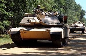 Bakgrundsbilder på skrivbordet Stridsvagn M1 Abrams Amerikanska Militär