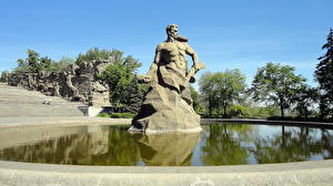 Pictures Sculptures Volgograd