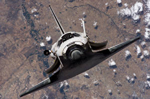 Bureaubladachtergronden Schepen Space shuttle Discovery, Nasa Ruimte