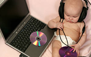 Bilder Tastatur Kopfhörer Baby Notebook  Kinder