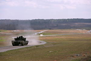 Bakgrundsbilder på skrivbordet Stridsvagn M1 Abrams Amerikanska A1M1 Militär