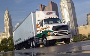 Bureaubladachtergronden Vrachtauto Sterling Trucks