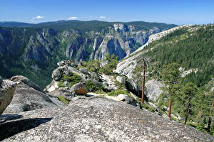 Tapety na pulpit Parki Stany zjednoczone Yosemite Kalifornia Valley przyroda