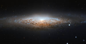 Tapety na pulpit Mgławica Galaktyka NGC 2683 Przestrzeń_kosmiczna