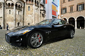 Фотография Maserati GranTurismo S машина