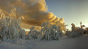 Bakgrundsbilder på skrivbordet Årstiderna Vinter Himmel Snö Molnen HDR Natur