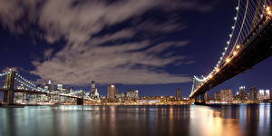 Desktop hintergrundbilder Vereinigte Staaten Brücken Himmel Fluss New York City Nacht Wolke brooklyn Städte