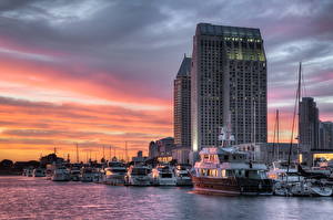 Desktop wallpapers USA Building Ships Speedboat Sky Clouds HDR San Diego California Cities